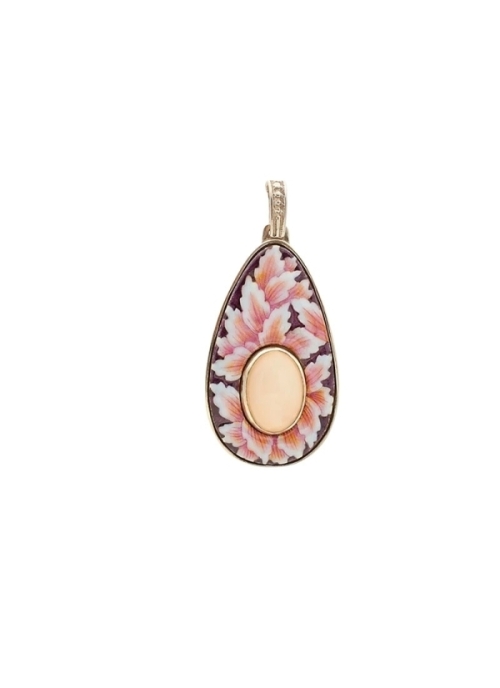 Colgante realizado con esmalte ópalo y transparente sobre plata. 
Plata rodinada y piedra luna