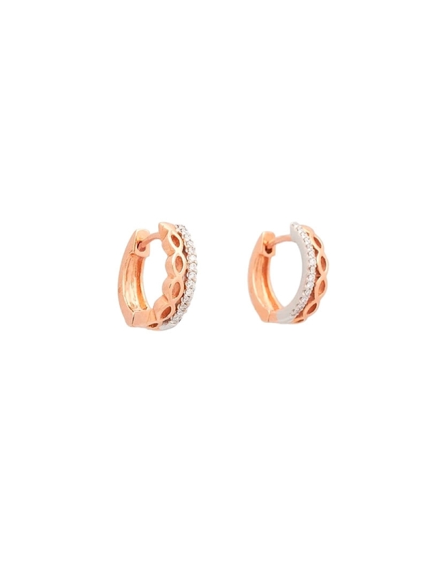 Pendientes bicolores con una franja de oro rosa de 18Kt, calada formando ovalos y una franja de oro blanco de 18Kt con pequeños  2