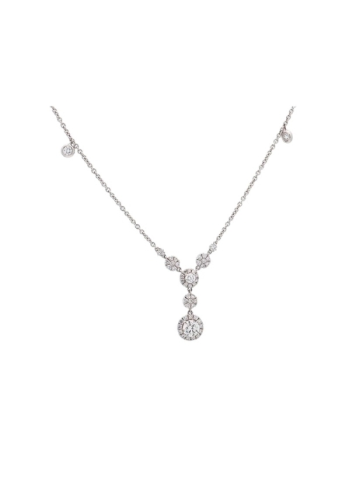 Cadena de oro blanco de 18Kt con cinco motivos circulares de distinto tamaño formados por diamantes talla brillante con un peso 