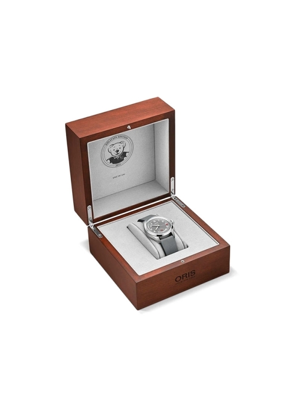 Oris presenta su segunda creación Hölstein Edition para celebrar su 117 cumpleaños, limitada a 250 piezas. Se trata de un modelo 2