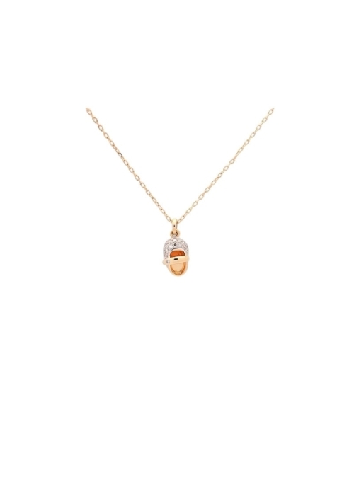 Cadena de oro amarillo de 18Kt con un pequeño colgante en forma de zapatito de bebé con diamantes talla brillante con un peso de