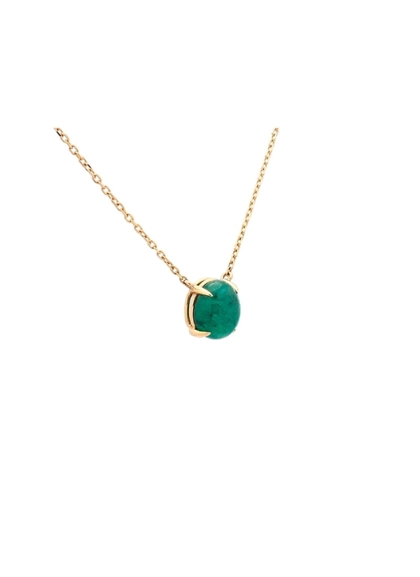 Cadena de oro amarillo de 18Kt con una esmeralda talla cabujón oval de 8,8 x 7,5 mm y 2,50ct de peso engastada en garras.