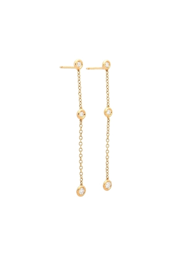 Pendientes largos de oro amarillo de 18ct, en los que 3 chatones de oro con un diamante talla brillante cada uno, se unen median