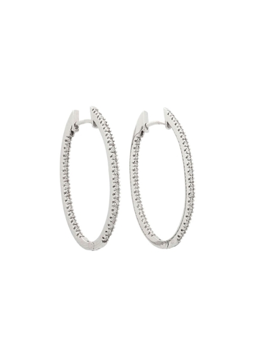 Criollas de oro blanco de 18Kt, de forma oval con 27mm de frente, de diamantes talla brillante, también presenta brillantes enga