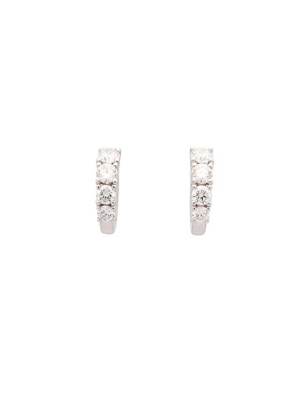 Pendientes de oro blanco de 18Kt con 4 diamantes talla brillante en disminución en cada pendiente. El peso total de los diamante