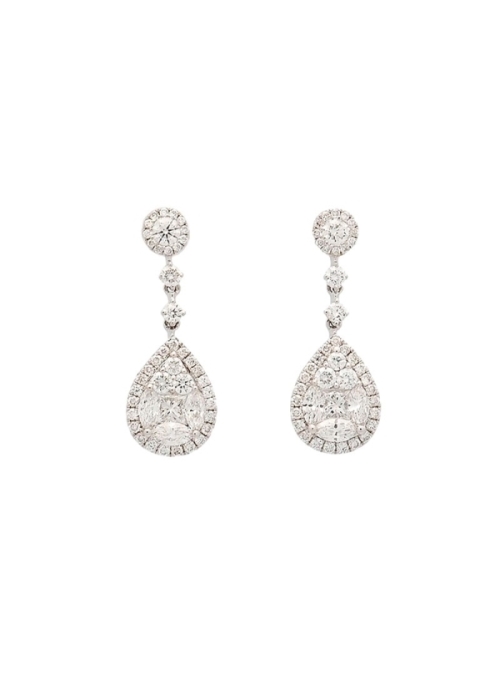 Pendientes largos (22mm) de oro blanco de 18Kt, compuesto por diamantes talla brillante (82-0,71ct), talla princesa (2-0,21ct) y