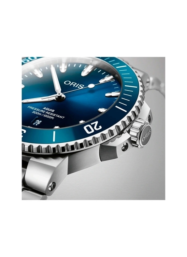 Reloj automático con reserva de marcha de hasta 38h, caja de acero de 43,50 mm, esfera negra con ventana de fecha y correa de ac Reloj automático con reserva de marcha de hasta 38h, caja de acero de 43,50 mm, esfera negra con ventana de fecha y correa de ac