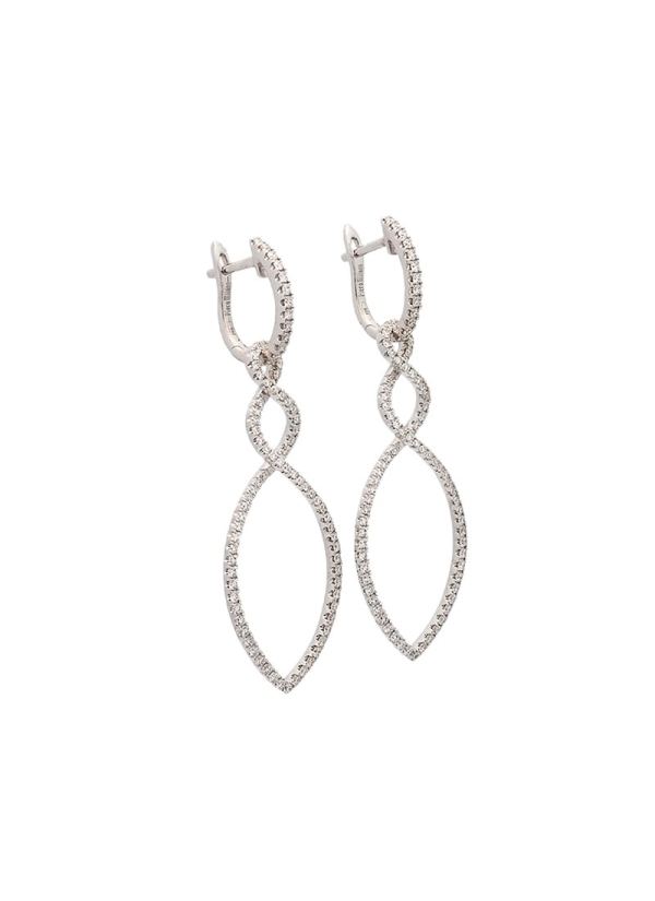 Pendientes de oro blanco de 18Kt, con diamantes talla brillante en una criolla, de la que pende un colgante desmontable de forma