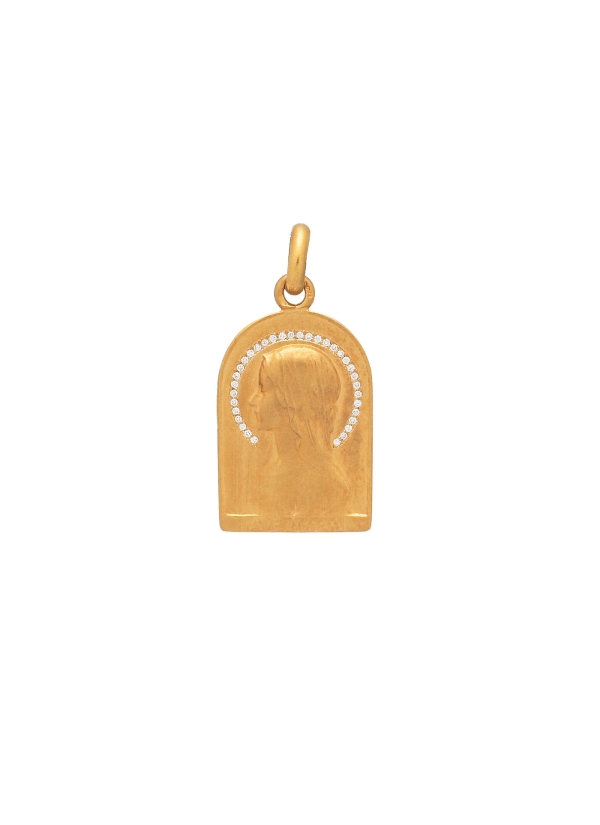 Medalla de oro amarillo de 18Kt, forma capilla (22x15mm) Ave María con velo compuesto por 34 diamantes talla brillante de muy bu