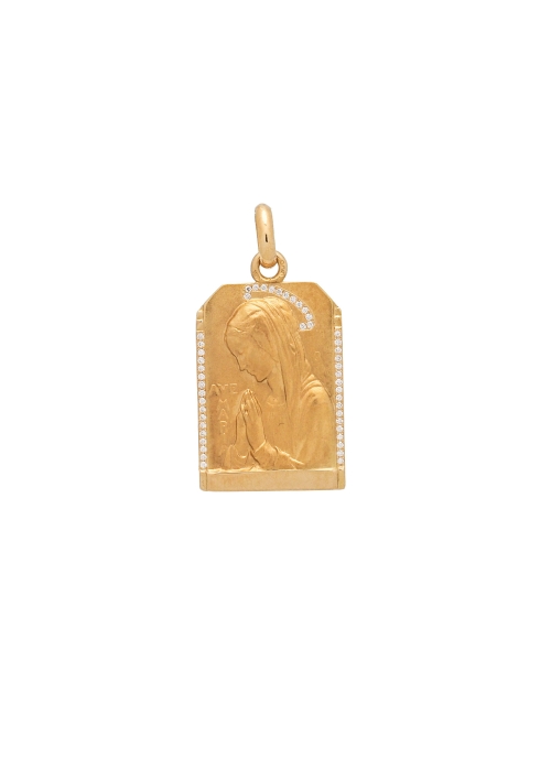Medalla de oro amarillo de 18Kt, forma capilla (22x16mm) Ave María con velo compuesto por 13 diamantes talla brillante y 34 bril