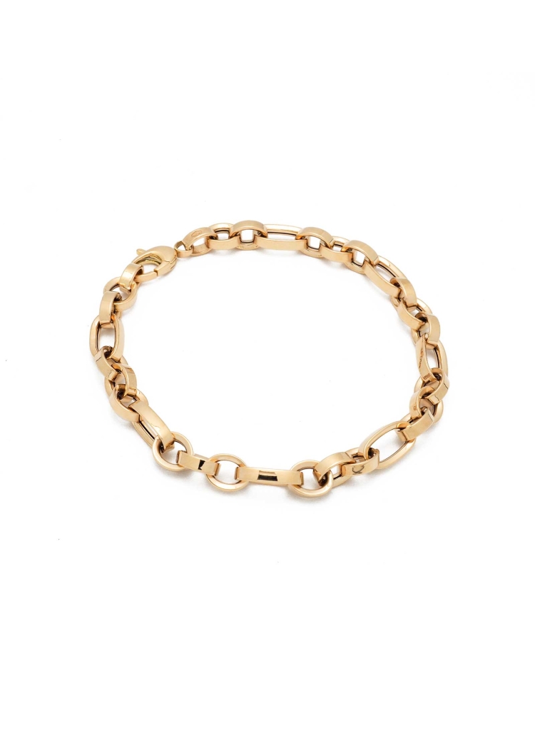 Pulsera de oro amarillo de 18Kt compuesta por un patrón de un eslabón alargado oval y tres eslabones ovales, más pequeños y más 