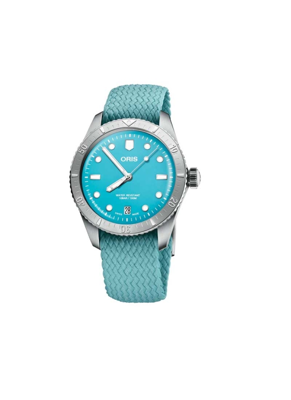 Reloj de movimiento automático con reserva de marcha de 41h en caja de acero de 38 mm, esfera en color azul, ventana de fecha y 