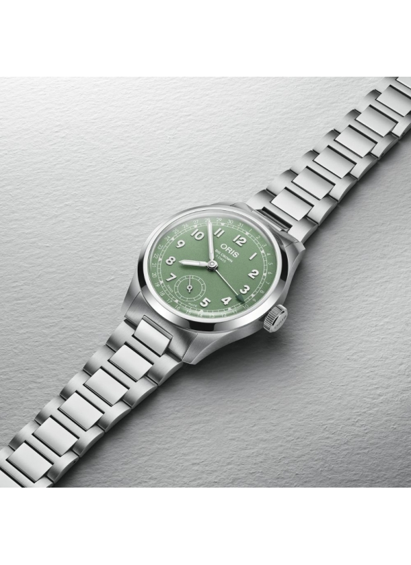 Reloj automático en caja de acero de 40mm con reserva de marcha de hasta 120h, esfera color verde y brazalete de acero. 2