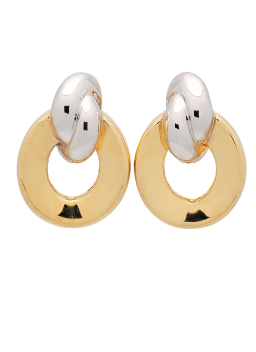 Pendientes huecos de oro de 18Kt. Forma oval de 15mm de largo y oro amarillo, con 2 pequeñas bandas de oro blanco. Con cierre om