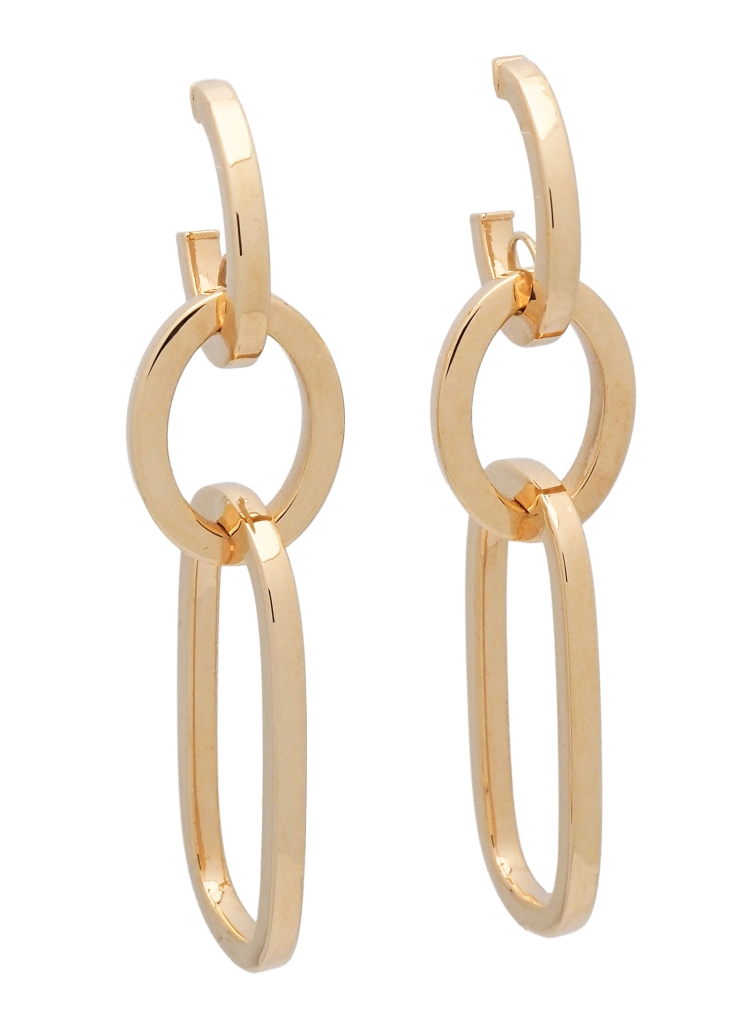 Pendientes ligeros, largos (45mm) de oro amarillo de 18Kt. Criolla de la que pende un ovalo y una forma rectangular de contornos