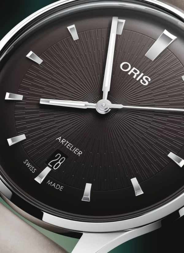 Con sus líneas finas y limpias, esfera despejada, el Artelier Date es un reloj urbano elegante del siglo XXI. Dentro, un movimie 2