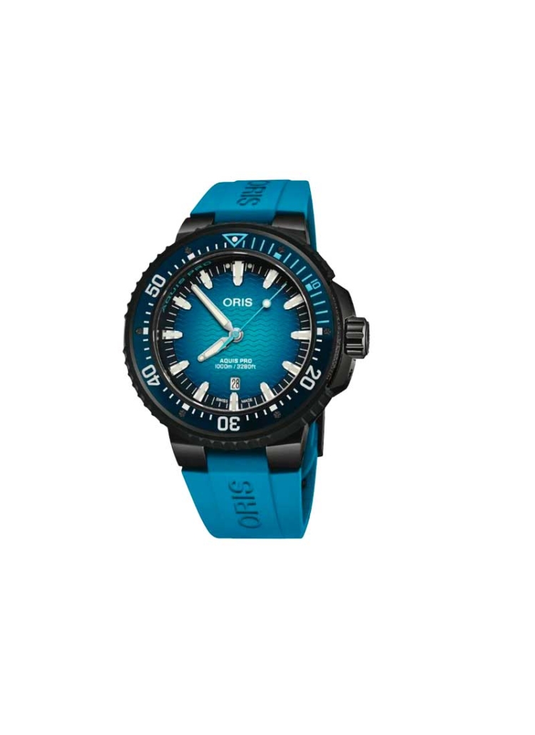Nuestro reloj de buceo profesional tiene muchos detalles. Su caja de titanio de PVD gris es ligera y duradera; su bisel RSS se b