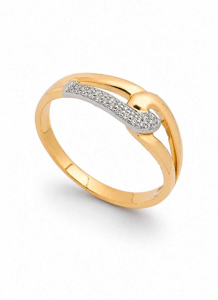 Sencillo anillo de oro amarillo de 18Kt. Dos gotas entrelazadas, una de ellas con una parte con brillantes.